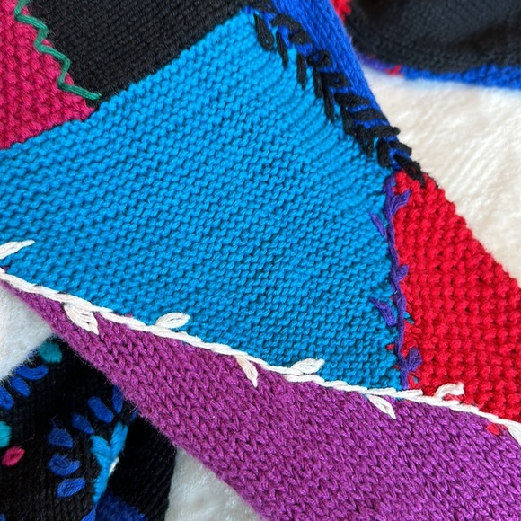 CASUAL CORNER Vintage 90s Hand Knit Patchwork Embroidered Sweater Novelty Size M - Picture 14 of 15